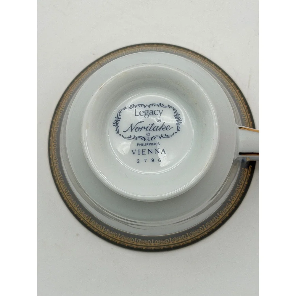 Legacy by Noritake Vienna 2796 Cobalt Blue Gold Trim Cup Saucer Set